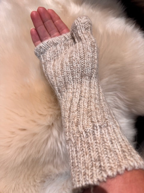 Wrist Warmers - Oria 65% Wool / 35% Alpaca Hand Warmers - BEIGE