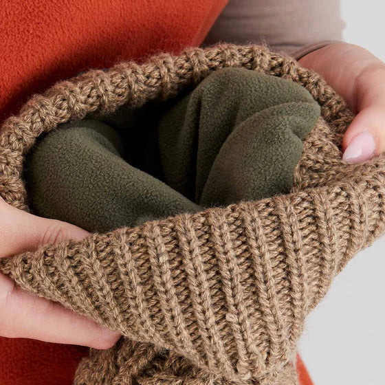 Nordic Fleck Bobble Hat - Teak