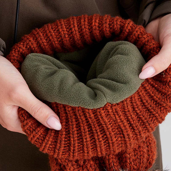 Nordic Fleck Bobble Hat - RUSSET