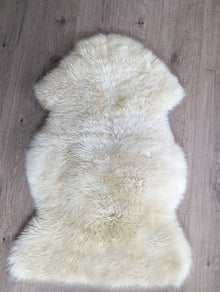  Natural Single Sheepskin Rug - British Large