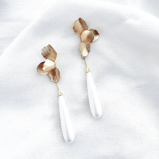 Gold Folded Flower & Long Elegant Pearl Earrings