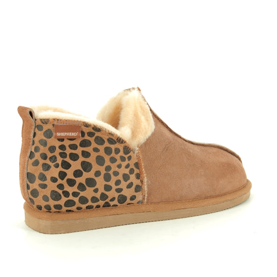 Annie Sheepskin Slippers with Leopard Print