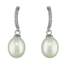  Sterling Silver & Freshwater Pearl Drop Earrings